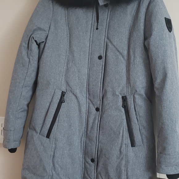 Vince Camuto winter coat - Picture 2 of 6